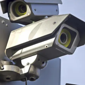 Kiedy policja sprawdza monitoring: najważniejsze informacje